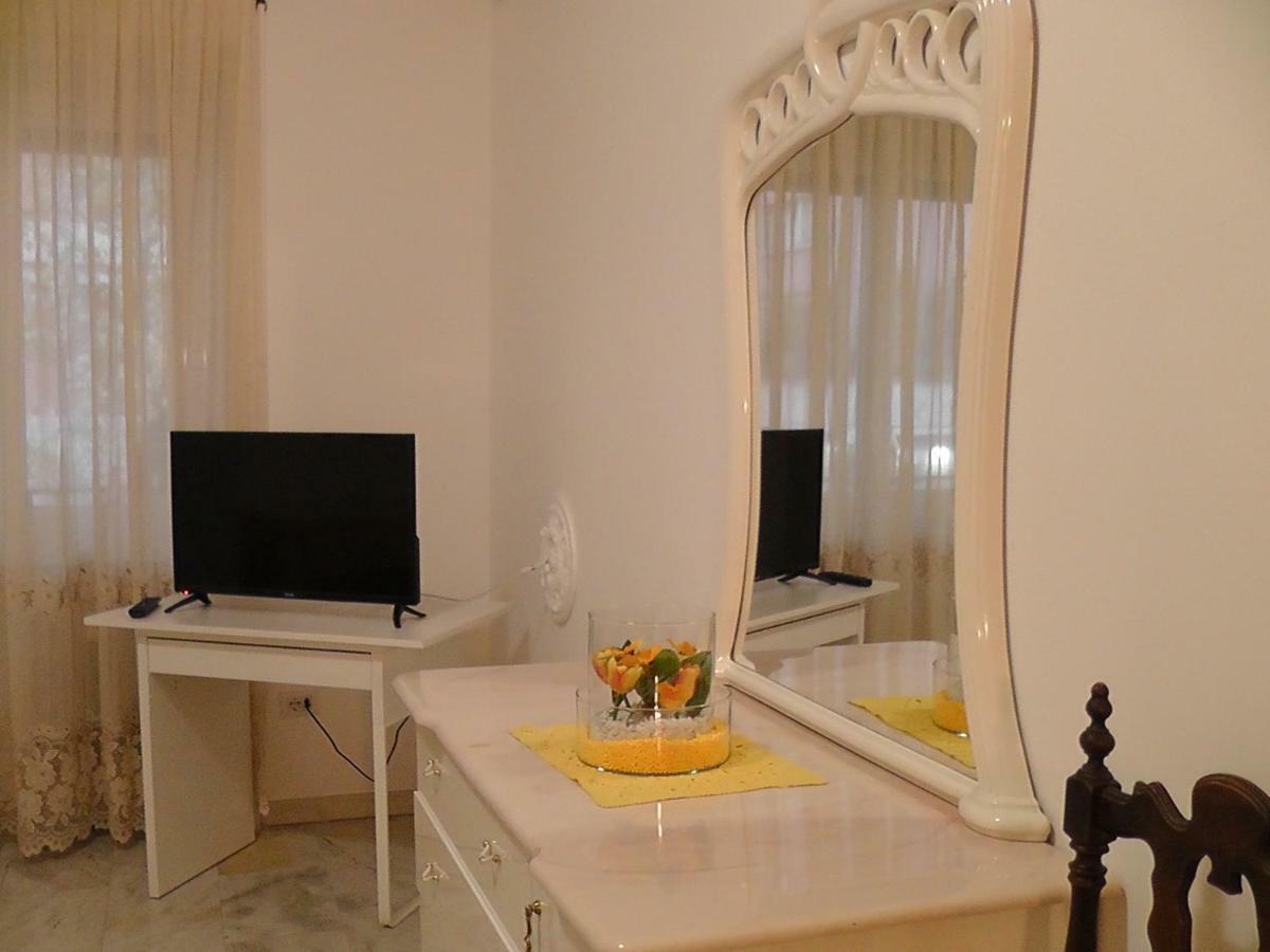 La Casa Di Chiara Appartement Rome Buitenkant foto