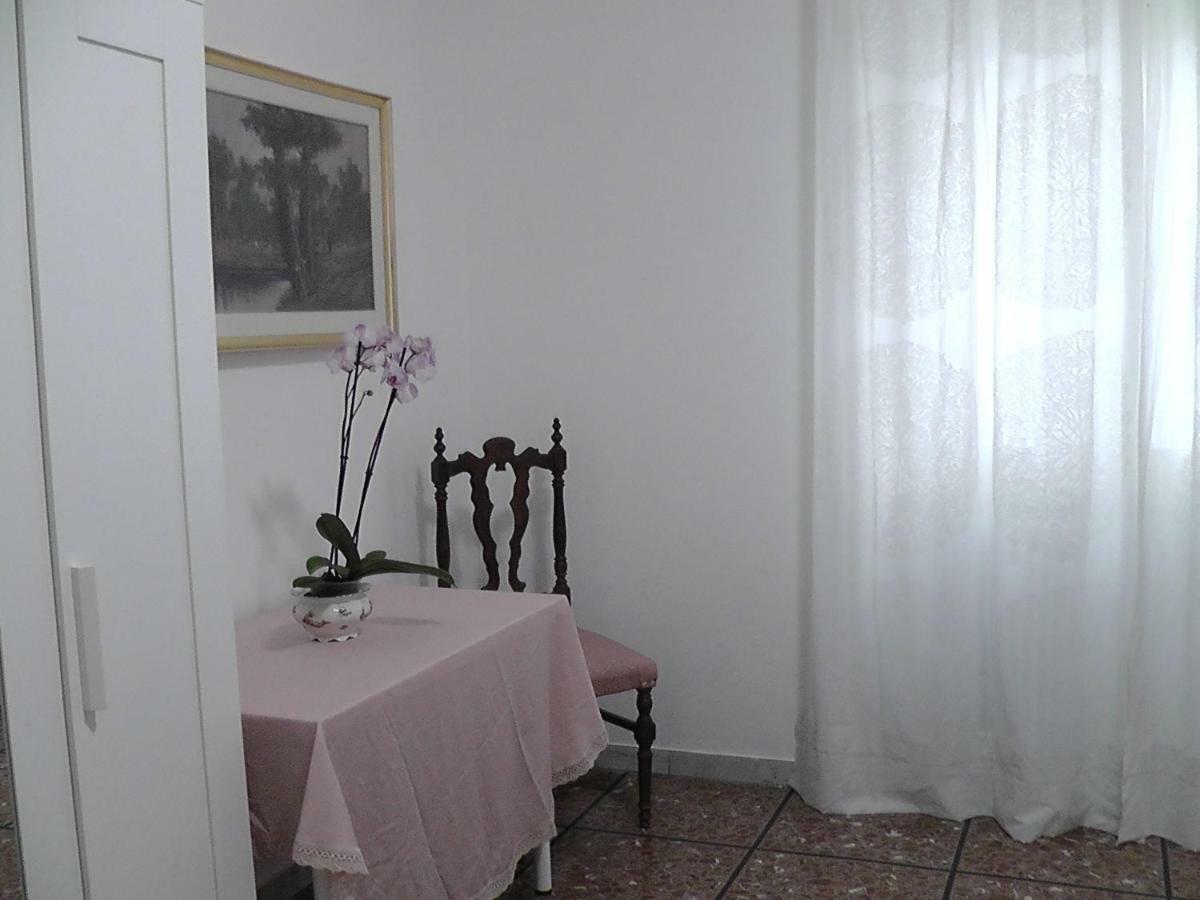 La Casa Di Chiara Appartement Rome Buitenkant foto