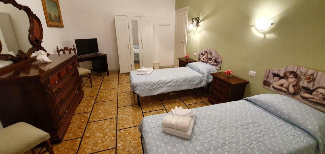 La Casa Di Chiara Appartement Rome Buitenkant foto
